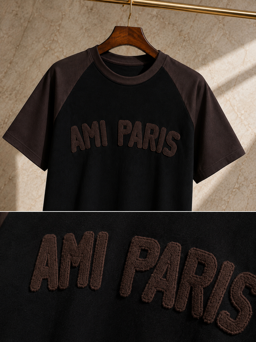 04-AMI Paris – Tricou premium negru cu logo brodat