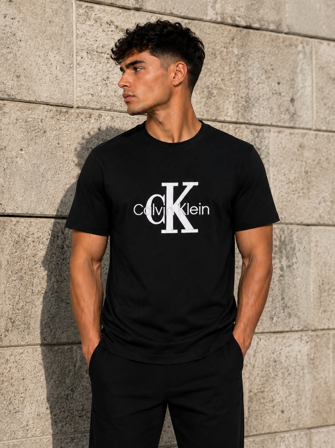Calvin Klein – Tricou bărbătesc negru cu logo CK brodat