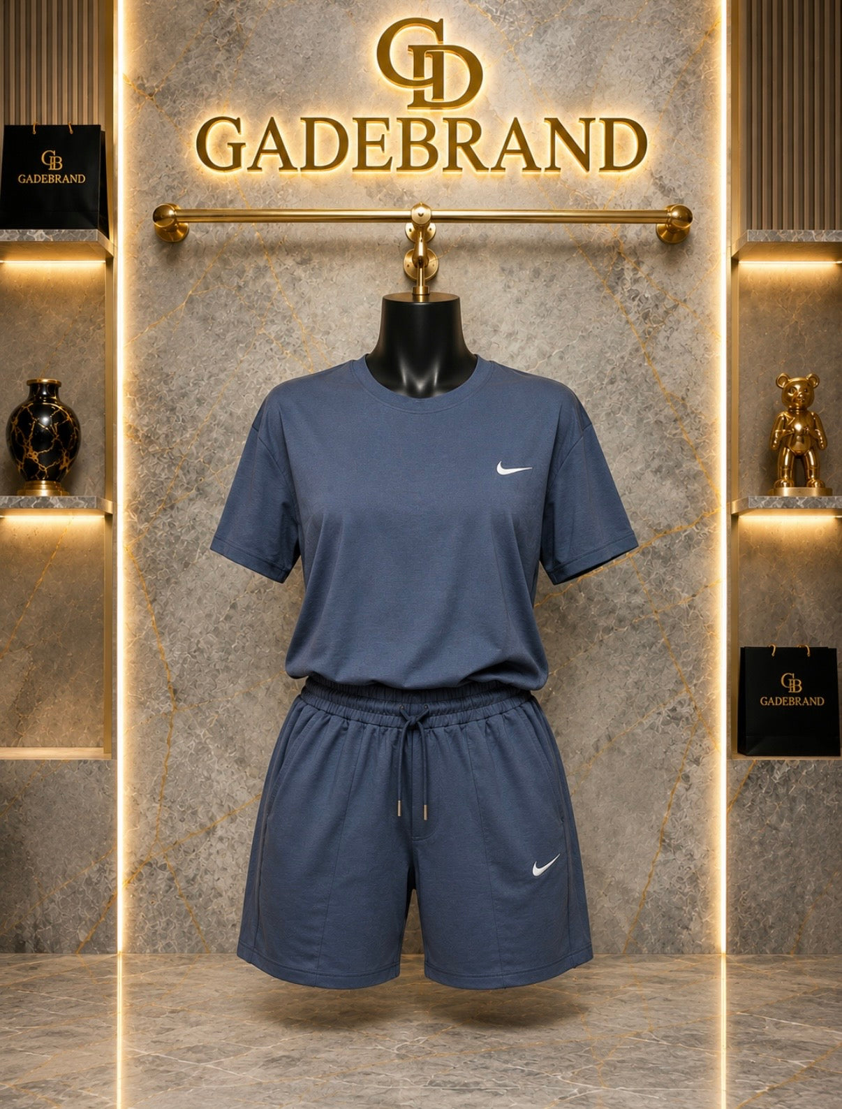 Women’s Nike Grey Compleu Set