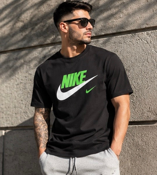 Nike Tricou Negru din Bumbac gros cu Logo Verde-Alb