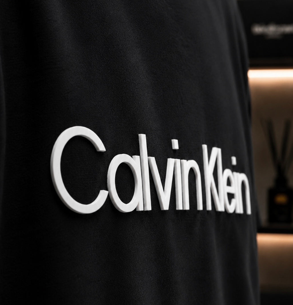 Calvin Klein – Tricou bărbătesc negru cu logo cauciucat premium