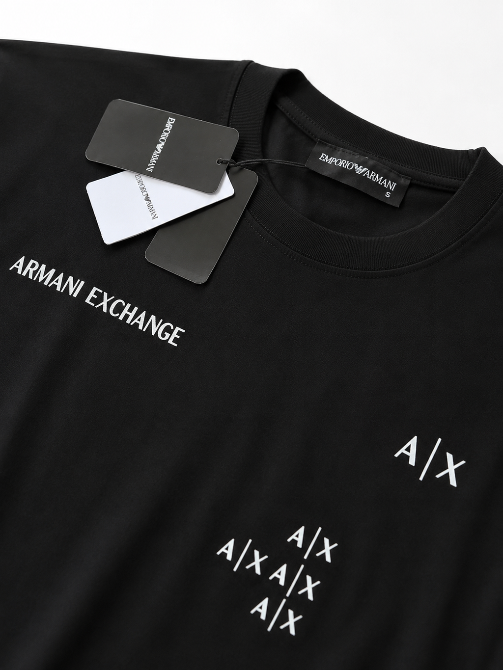 Armani Exchange – Tricou bărbătesc negru din bumbac premium